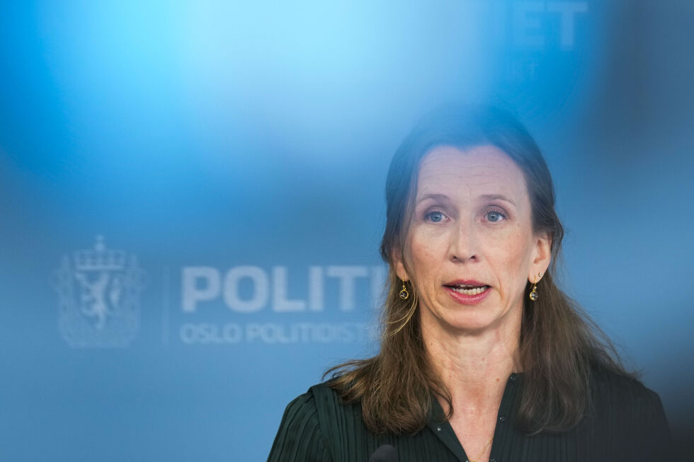 Justis- og beredskapsminister Astri Aas-Hansen (Ap) la fredag fram et forslag som åpner for generell bevæpning av politiet.
 Foto: Fredrik Varfjell / NTB