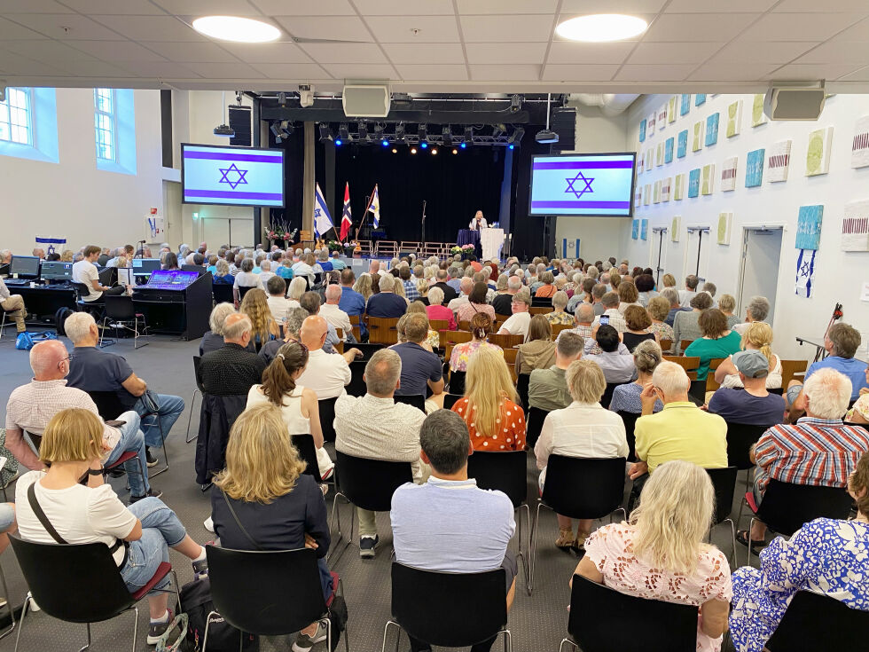 israelsmøte: Leder for Exodus Nord, Grethe Tangen Olsen, stod i bresjen for Israelsmøte i Bergen som samlet fullt hus i Salem konferansesenter.
 Foto: Norge IDAG