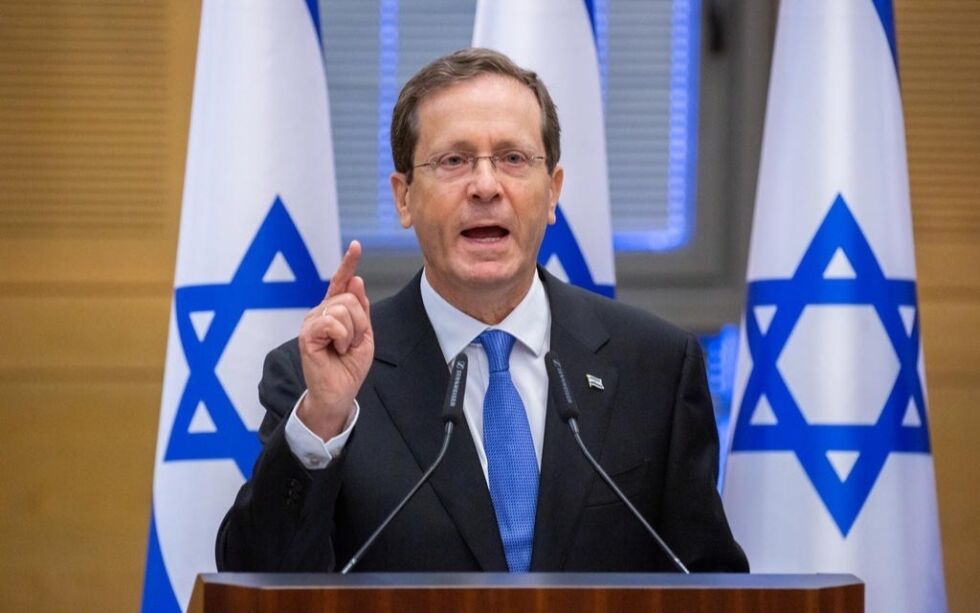 Israels president Isaac Herzog fikk kritikk for sitt besøk i Judea og Samaria.
Foto: Shalev Shalom/TPS