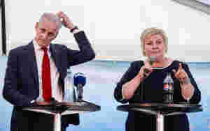 Like stor som regjeringspartiene til sammen