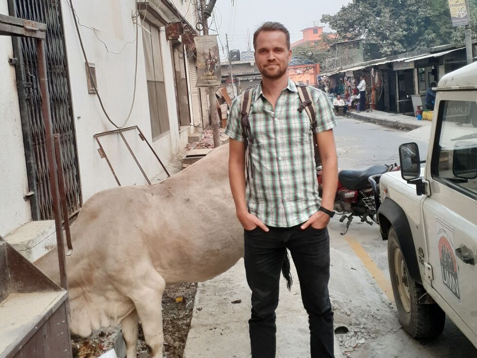 FRIVILLIG: Tor Kristian Birkeland har tidligere vært engasjert som frivillig prosjektfadder for et av HimalPartners prosjekter i Nepal. Her er han på et besøk i Itihari i Nepal.
 Foto: Privat