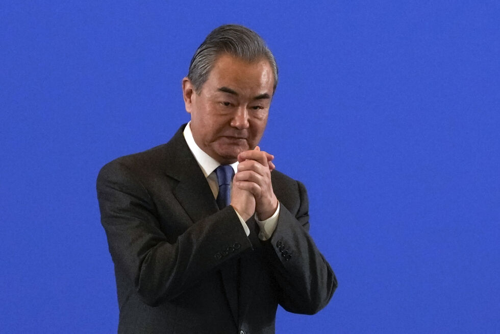 Kinas utenriksminister Wang Yi i Beijing, tirsdag 9. januar 2024.
 Foto: AP Photo/Andy Wong/NTB.