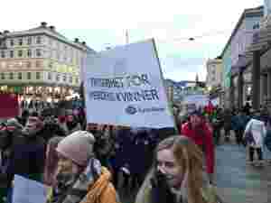– Viktig å stå opp for forfulgte kvinner