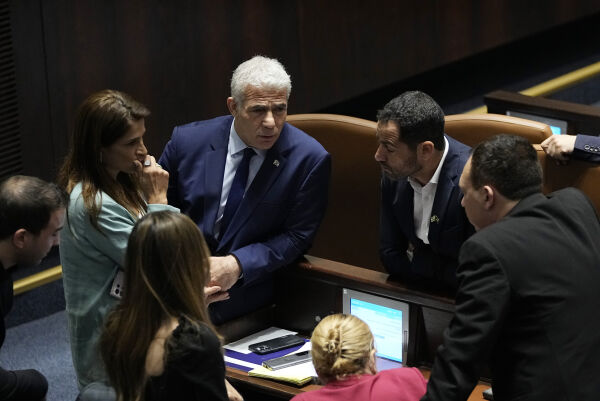 Dramatikk i Knesset da opposisjonen sikret sete i dommerutvalget