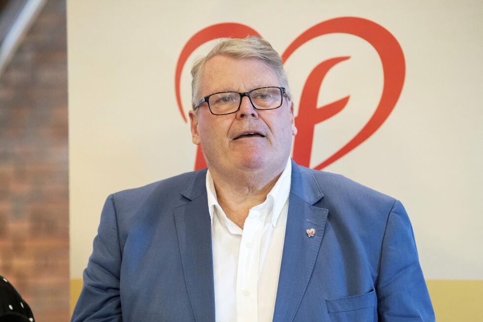 SPLITTENDE: KrFs parlamentariske leder Hans Fredrik Grøvan mener flagglovendringen vil være splittende og ødeleggende.
 Foto: NTB Scanpix