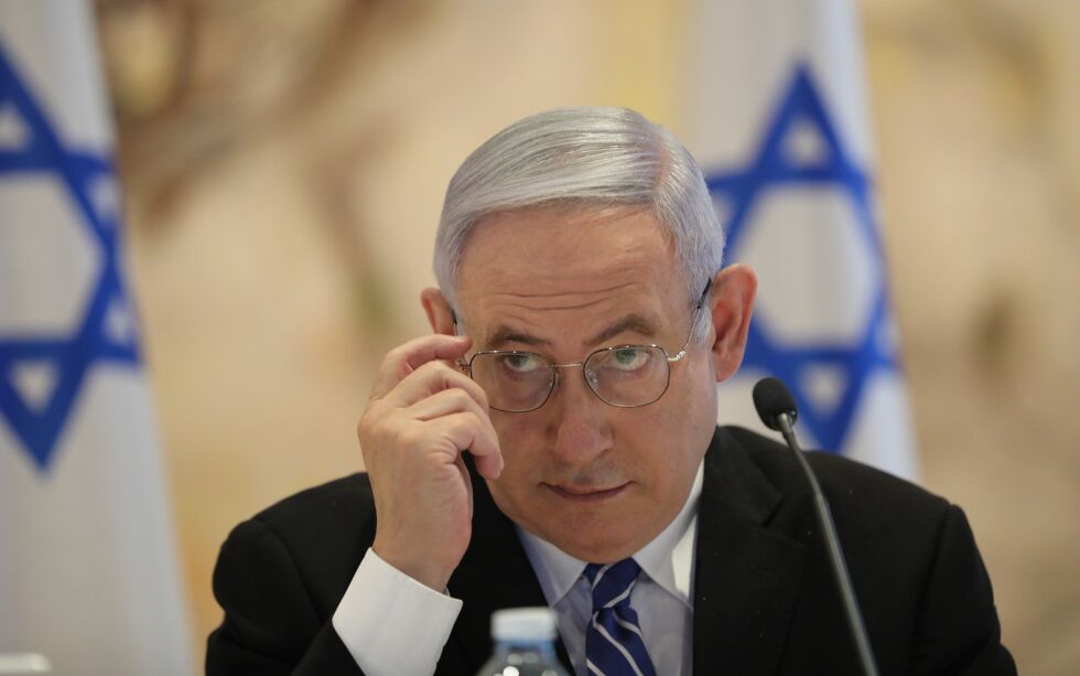 En italiensk politiker har nominert statsminister Benjamin Netanyahu til Nobels fredspris. Nominasjonen kommer kort tid etter at Israel signerte en fredsavtale med de arabiske statene Bahrain og De forente arabiske emirater.
 Foto: NTB Scanpix