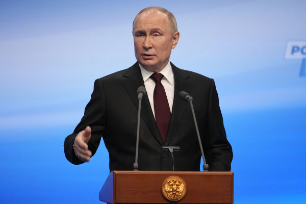 Putins valgrekord møtt med bølge av internasjonal kritikk