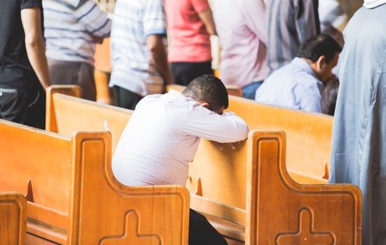 Kringkaster trøst for terrorrammede kristne
