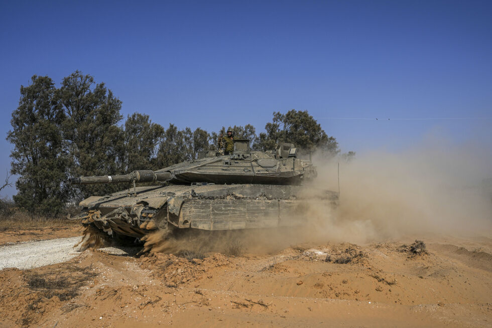 Mer av norske bistandspenger går til land i krig og konflikt enn tidligere. Bildet er fra Sør-Israel 5. mai. 2024.
 Foto: Tsafrir Abayov / AP Photo / NTB
