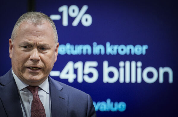 Oljefondet ned 1215 milliarder