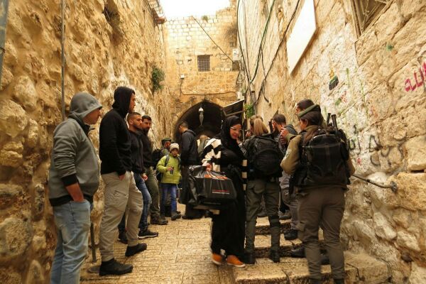 Angrep mot to israelske familier i Jerusalem