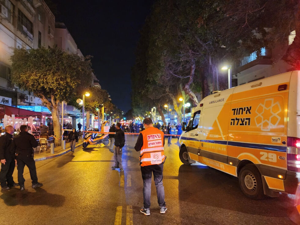 Tre mennesker ble skadd etter en skyteepisode i Tel Aviv. Hamas har tatt på seg skylden.
 Foto: United Hatzalah