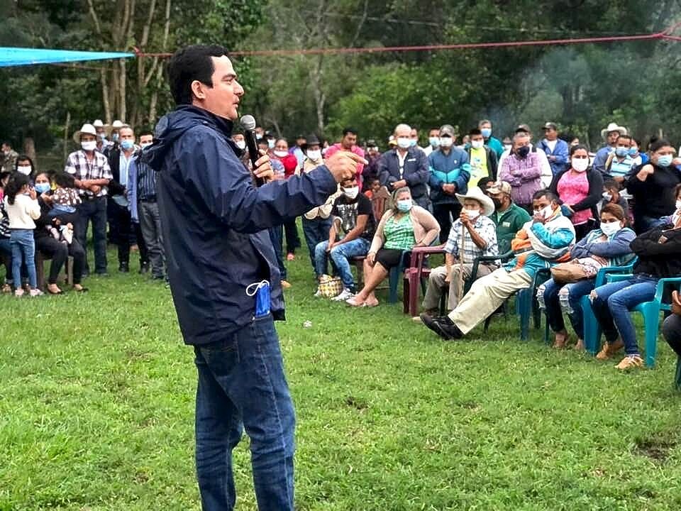 Honduras: Kongressmedlem Mario Peréz har sponset prosessen frem mot en grunnlovsendring som gir ufødte barn en grunnlovsfestet rett til liv i Honduras
 Foto: Ukjent. Bildet ligger som offentlig på Mario Peréz sin Facebook-side.
