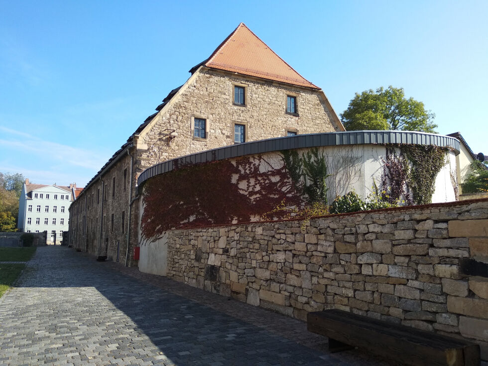 Kornsiloen som ble bygget på 1600-tallet over den jødiske gravplassen i Erfurt. Da bygningen skulle gjøres om til parkeringsplass fikk forskere tillatelse til å analysere DNA fra levninger som ble funnet på stedet.
 Foto: Shai Carmi