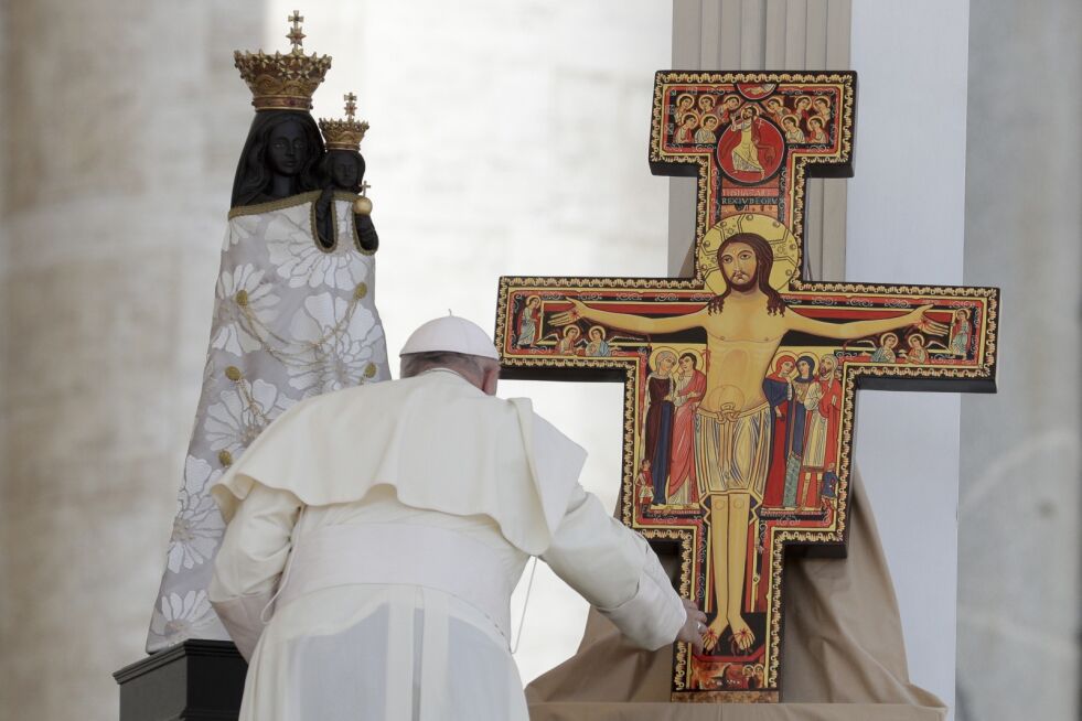 Pave Frans, her avbildet 12. august. Foto: Andrew Medichini / AP / NTB scanpix