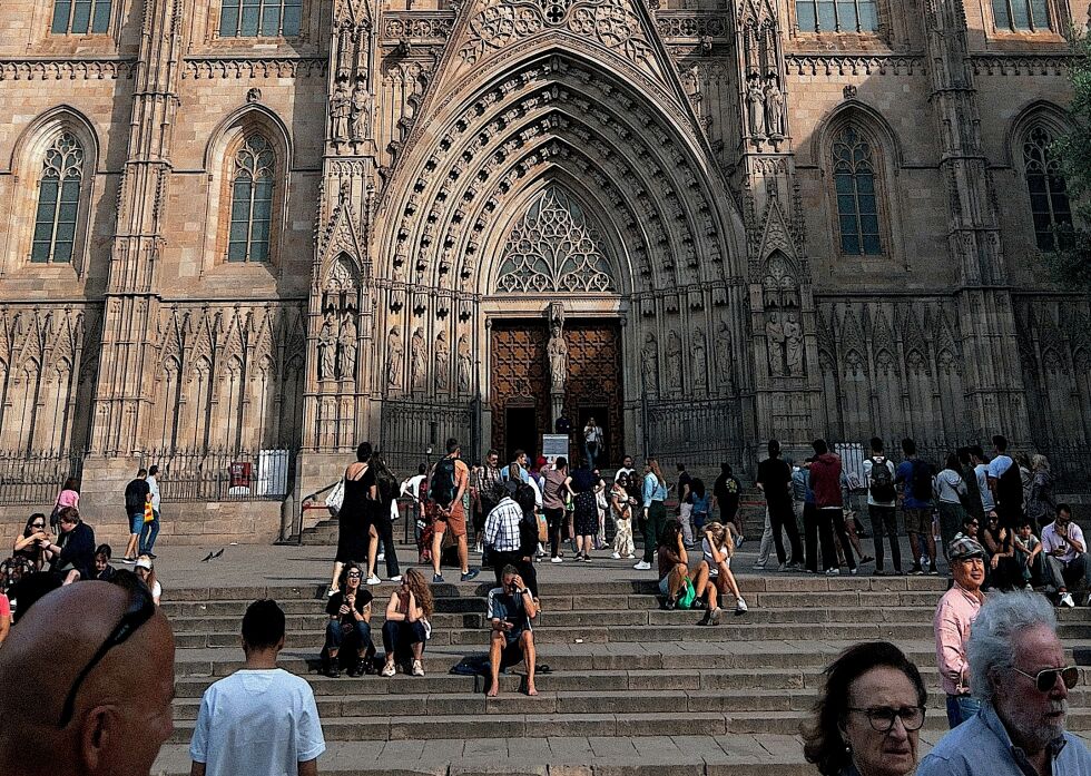 SEKULÆRE: De fleste spanjoler, selv katolikkene, går aldri i kirken. Det ønsker evangeliske kristne i landet å gjøre noe med.
Foto: Mauro Lima/Unsplash.