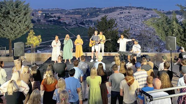Laget lovsangsvideo med Carola i Israel