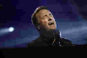 Michael W. Smith til Q42