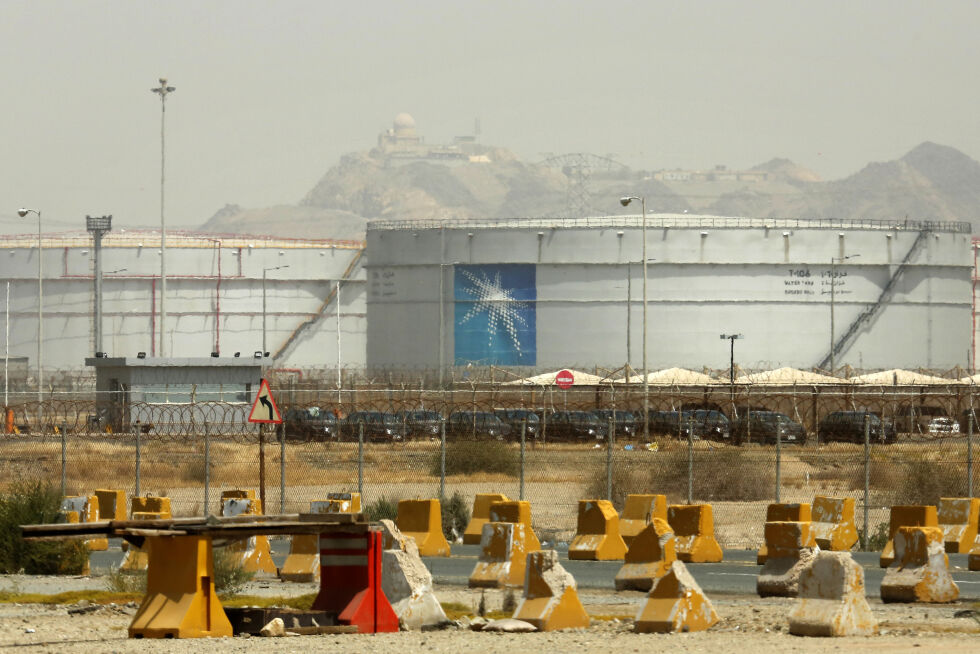Aramco er blant verdens største selskaper. Dets toppsjef mener at utfasing av olje og gass bør skje først når dette er økonomisk konkurransedyktig.
 Foto: Amr Nabil / AP / NTB