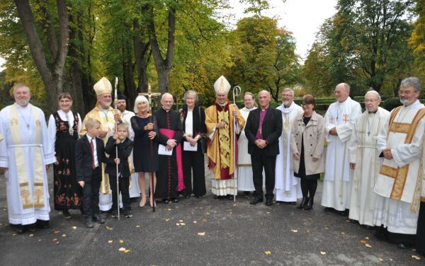 Etter bispevielsen i går er to brødre biskoper i Norge