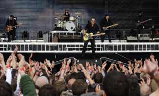 Dokken-opplevelsen, 45.000 i øs pøs regnvær på Bruce Springsteen-konsert, avslørte følelsenes tidsalder