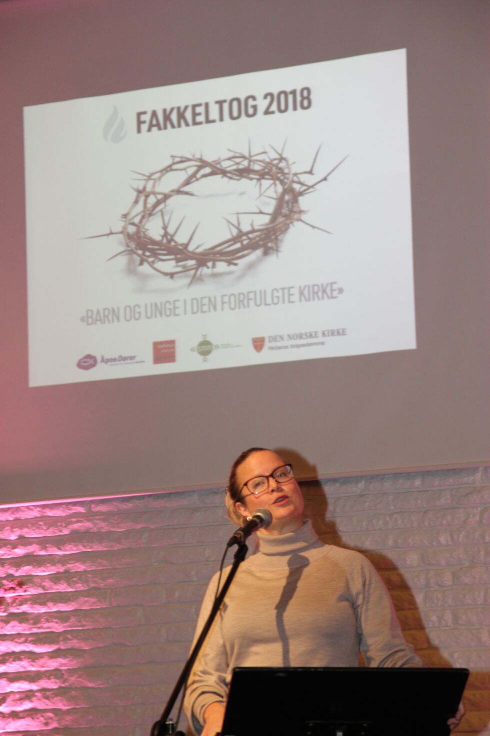 Forfølgelse: Assisterende generalsekretær i Stefanusalliansen, Hilde Skaar Vollebæk, fortalte om en stadig økende forfølgelse i mange land.
 Foto: Arne Bjørn Fossen