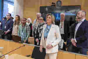 Tre kvinner frifunnet for å ha fotfulgt Frp-leder Sylvi Listhaug