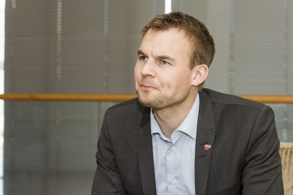 Ny KrF-nestleder vil stille ultimatum om tvillingabort og fosterdiagnostikk