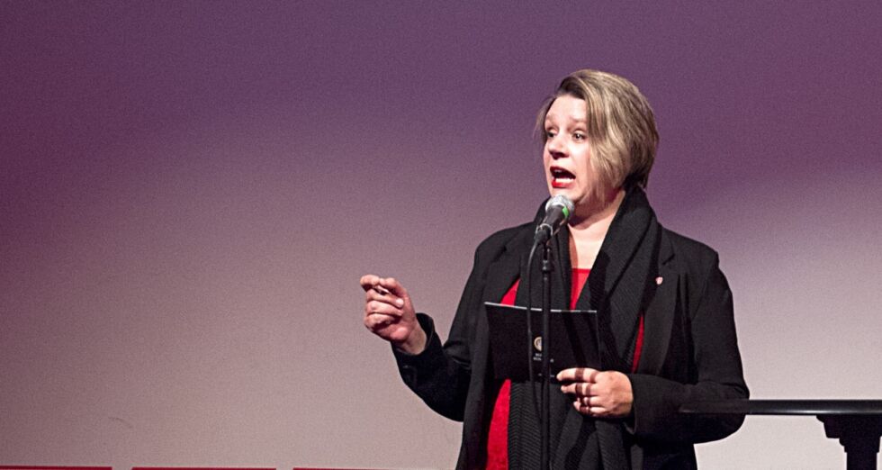Bergens ordfører Marte Mjøs Persen (A) er kritisk til den nye kristne skolen som åpner på Stord, syd for Bergen, 16. august.
 Foto: Marit Hommedal / NTB