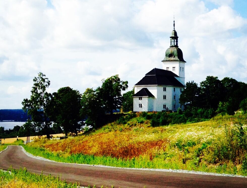 Den norske kirke trenger en ny kurs. Den trenger å la seg styre av Gud og av Bibelens ord. Skriver artikkelforfatteren
 Foto: Ingalis A Malmo