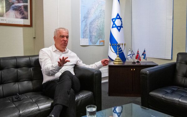 Israels ambassadør har vendt hjem for godt – stillingen er lyst ut