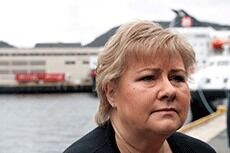 Solberg: – Politiet må få utvidet adgang til overvåking