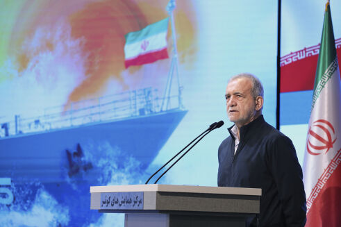Iran vil svare kraftig på angrepene – Israel kommer til å angre