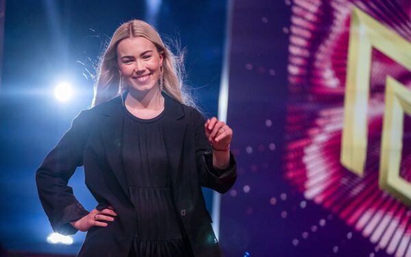 Sofie Fjellvang videre til MGP-finalen med «Made of Glass»