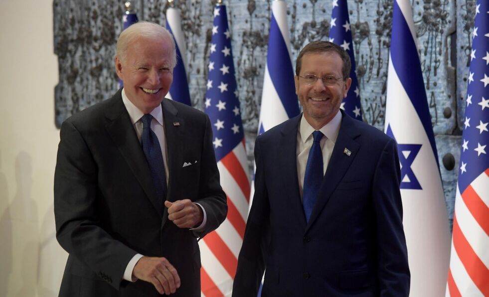 Joe Biden har alltid vært en varm støttespiller av Israel. Her sammen med Israels president Isaac Herzog.
 Foto: Haim Zach (GPO)
