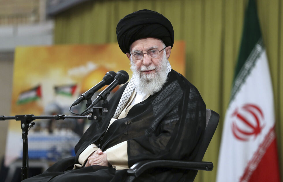 Irans øverste ledere, ayatollah Ali Khamenei.
 Foto: Office of the Iranian Supreme Leader via AP/NTB.