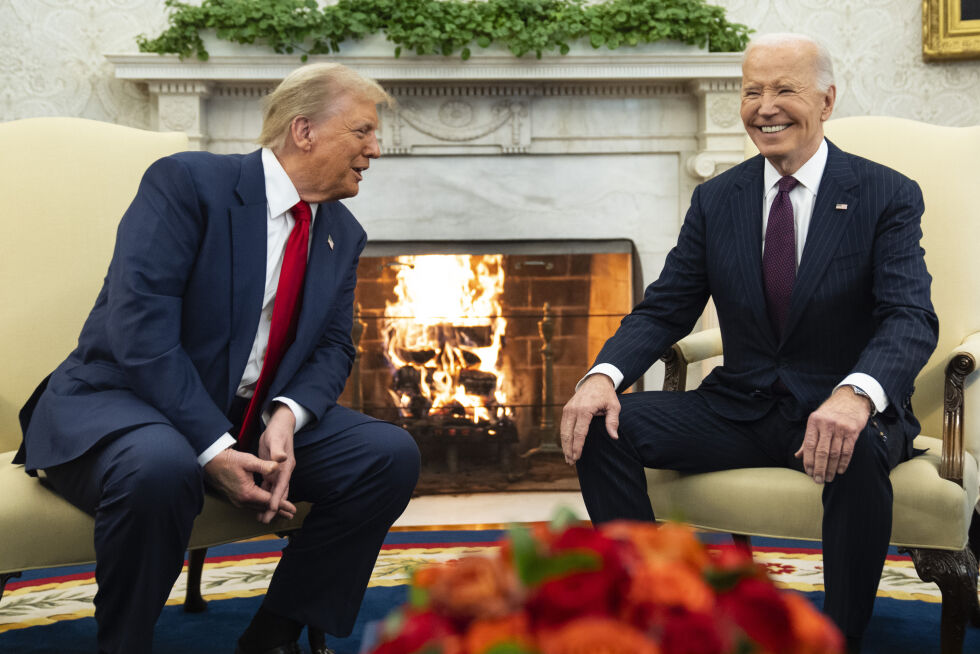 TILBAKE I DET HVITE HUS: Donald Trump møtte president Joe Biden i Det ovale kontor 13. november, etter å ha vunnet valget.
 Foto: NTB / AP / Evan Vucci