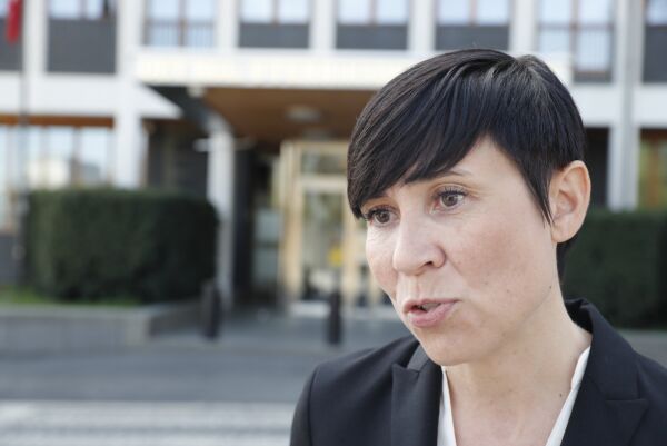 Søreide forventer at EUs flyktningavtale med Tyrkia står