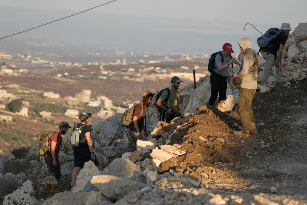 Ordføreren i Mitzpe Yericho, Aliza Pilichowski, beskriver i Jerusalem Post den 28. juni 2026 at jødiske familier som går tur forbi en arabisk landsby, eller besøker historiske steder som Shilo og Hebron, eiendomstvister, trafikkuhell, kontrollerte branner, byggearbeider og verbale konfrontasjoner registreres ofte under samme statistiske kategori som reelle voldshandlinger.
 Foto: NTB-AP