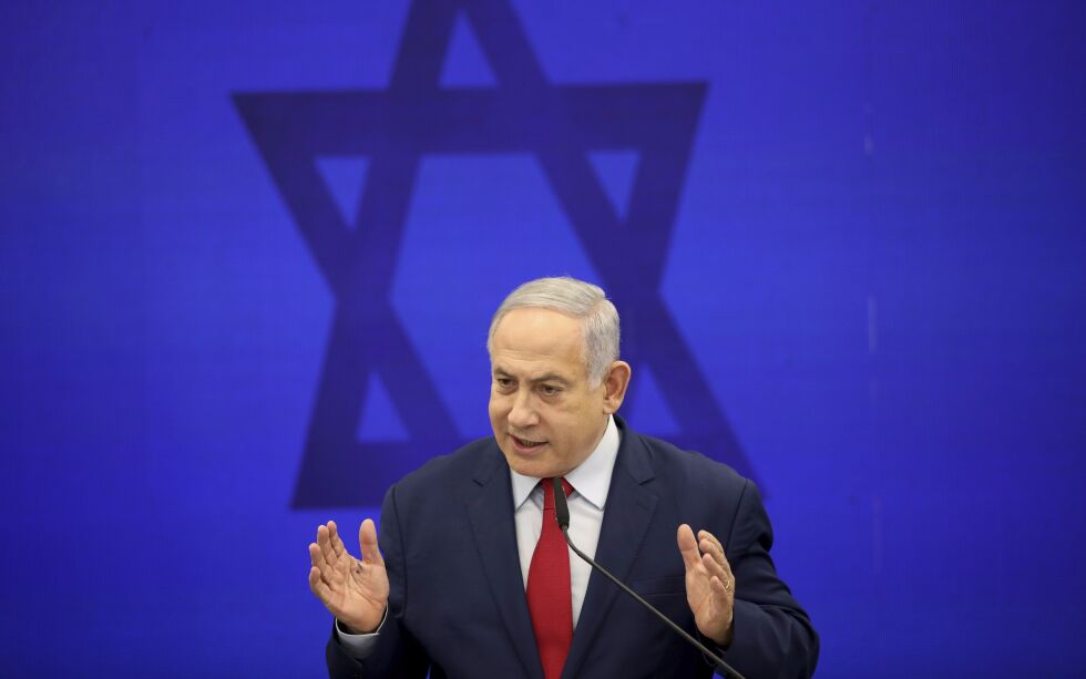 israels statsminister Benjamin Netanyahu skulle helst ha satt i gang planene om å hevde suverenitet over Vestbredden. Den manglende fremgangen skylder han på USAs president Donald Trump.
 Foto: Oded Balilty / NTB Scanpix