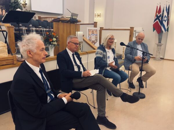 – Vi er på vei til et nytt holocaust