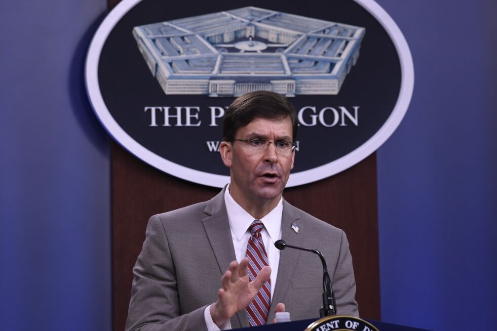 Forsvarsminister Mark Esper gjør det klart at USA ikke tolererer angrep mot landet.
 Foto: Susan Walsh/NTB Scanpix