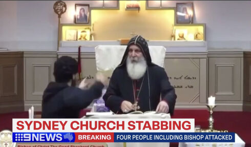 Flere skadd i knivstikking i kirke i Sydney