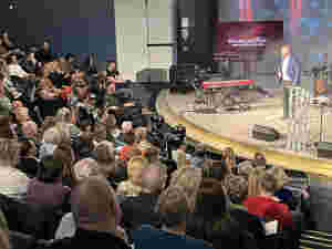 Fullt hus på profetkonferanse