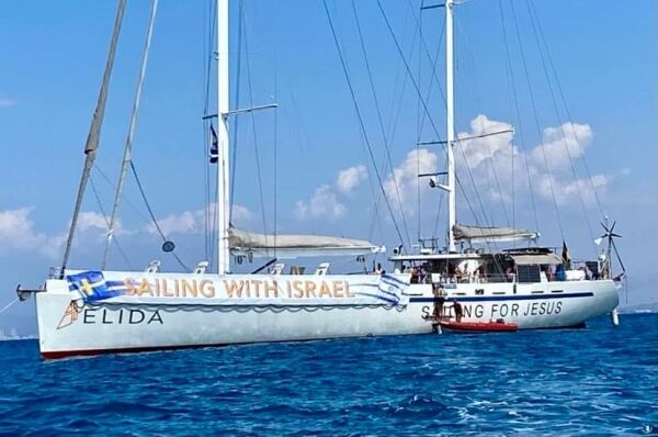Elida evakuerte 34 personer fra terror i Israel