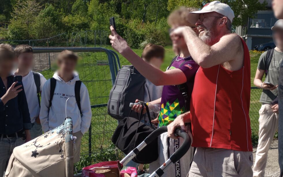 Levi Jensen, sammen med sitt team, og en stund også Daniel Haddal, har virket i Oslo, Drammens-området og Modum sist uke.
 Foto: Privat