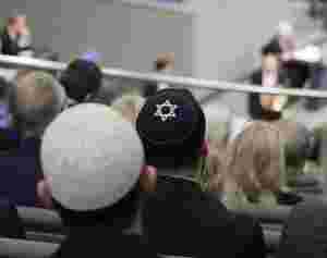 Israels president reagerer kraftig på tysk kalott-advarsel