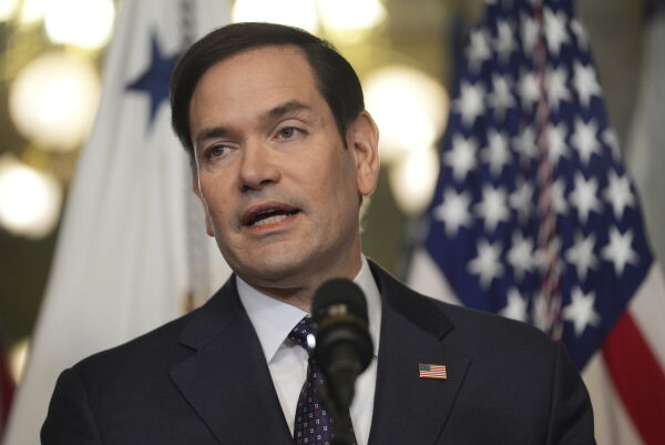 Rubio lover Israel urokkelig støtte