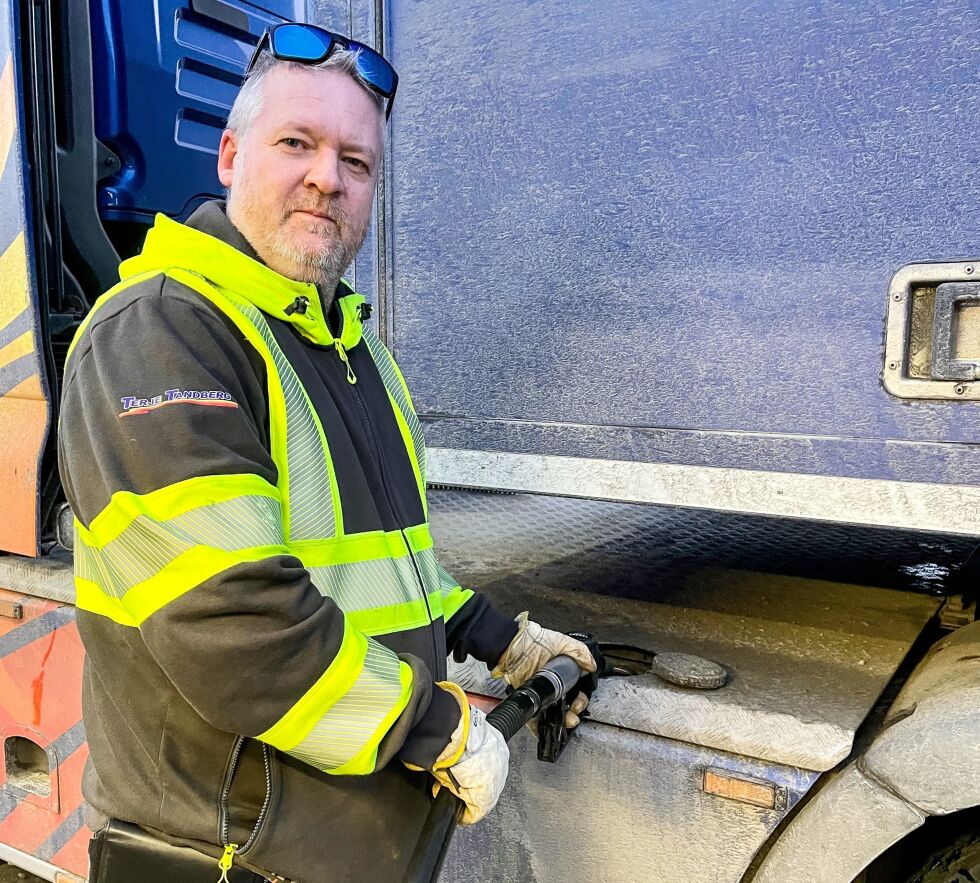 KOSTBART: På det meste har det kostet Audun Tandberg 14.000 kroner å fylle tanken.
 Foto: privat