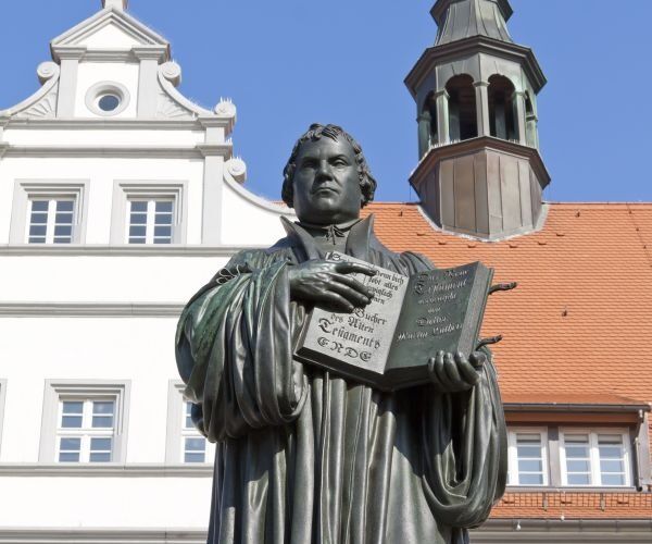 Wittenberg: Statue av Martin Luther i Wittenberg.